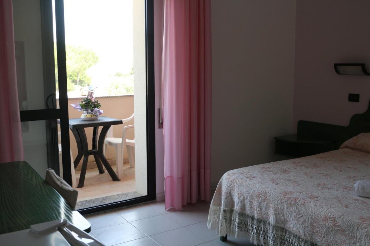 Hotel Mater Mediterranea Senorbi Bagian luar foto