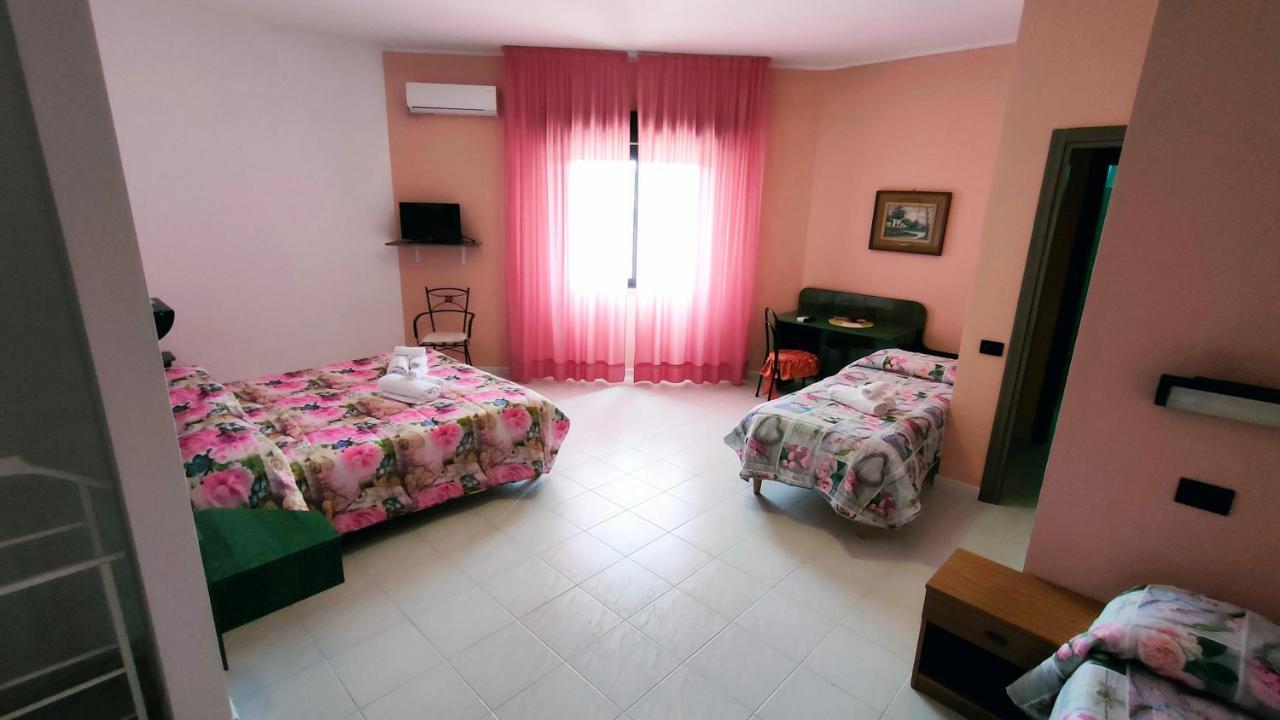 Hotel Mater Mediterranea Senorbi Bagian luar foto