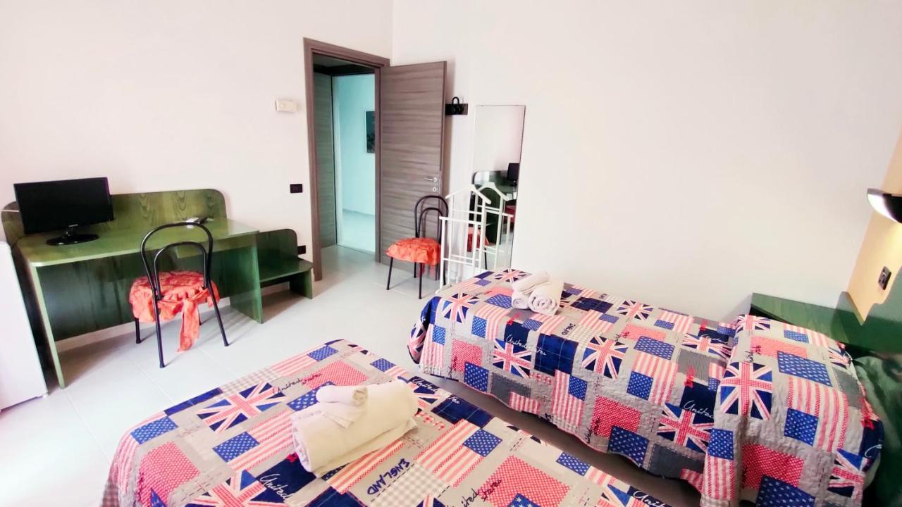 Hotel Mater Mediterranea Senorbi Bagian luar foto