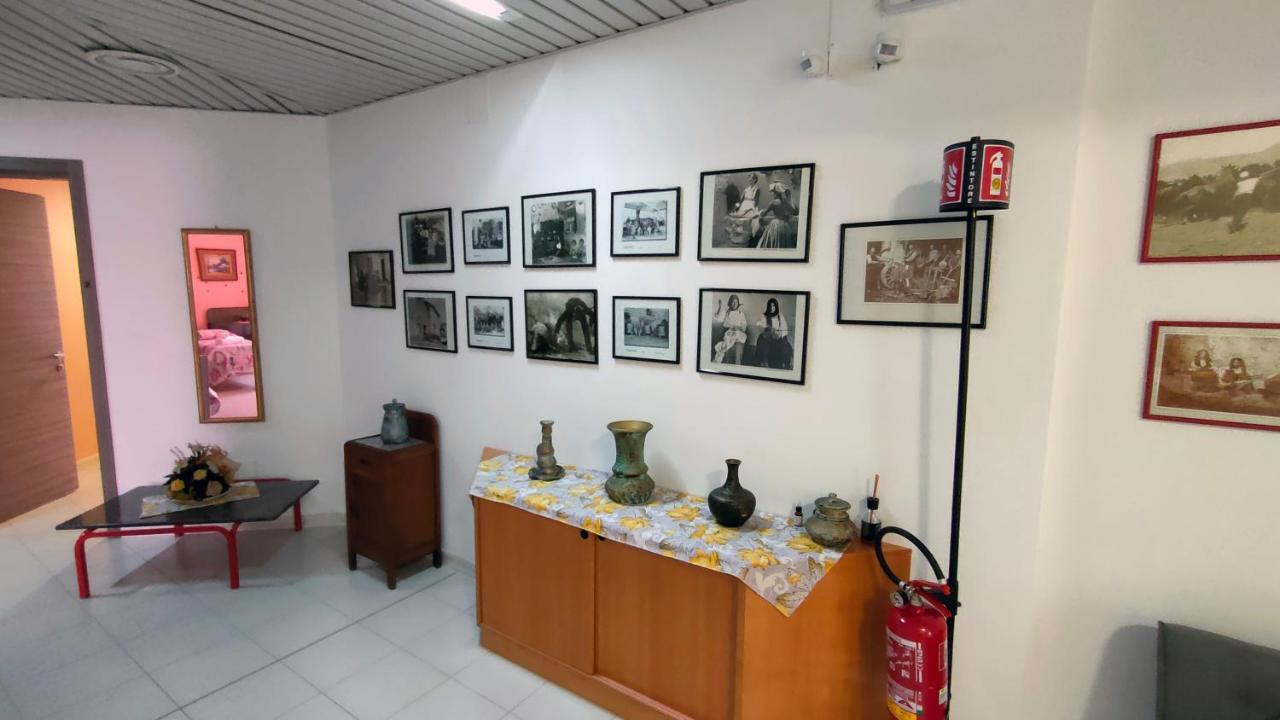 Hotel Mater Mediterranea Senorbi Bagian luar foto