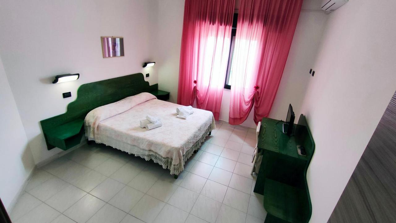 Hotel Mater Mediterranea Senorbi Bagian luar foto