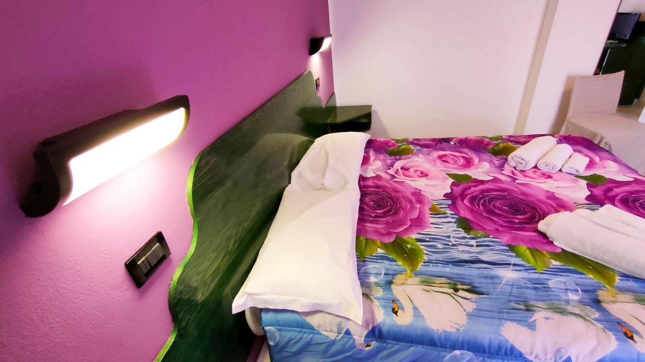 Hotel Mater Mediterranea Senorbi Bagian luar foto