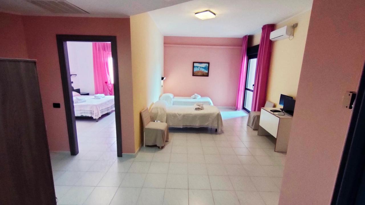 Hotel Mater Mediterranea Senorbi Bagian luar foto