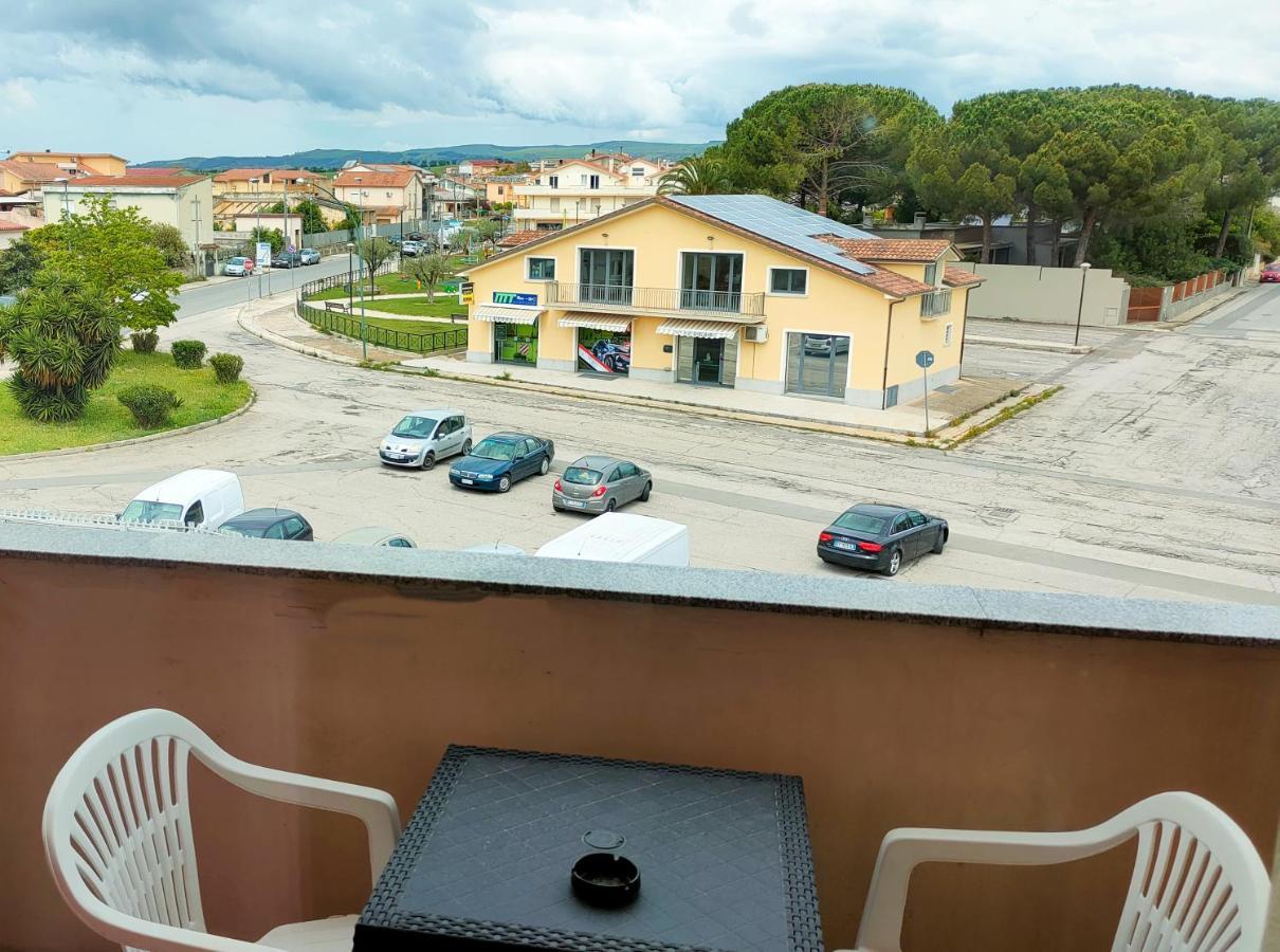 Hotel Mater Mediterranea Senorbi Bagian luar foto